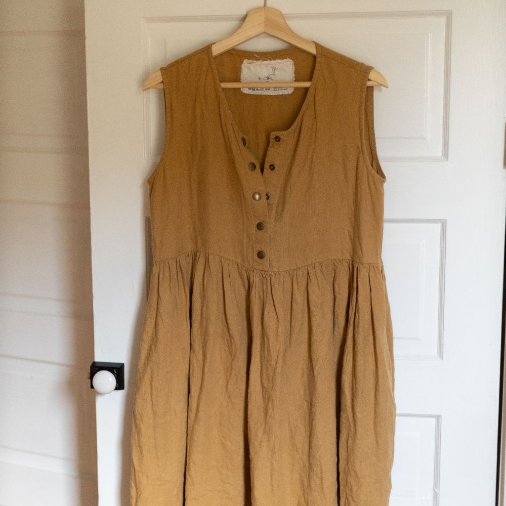 Not Perfect Linen Midi Dress